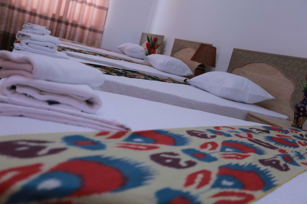 Anis-Pari Hotel Buchara Buitenkant foto