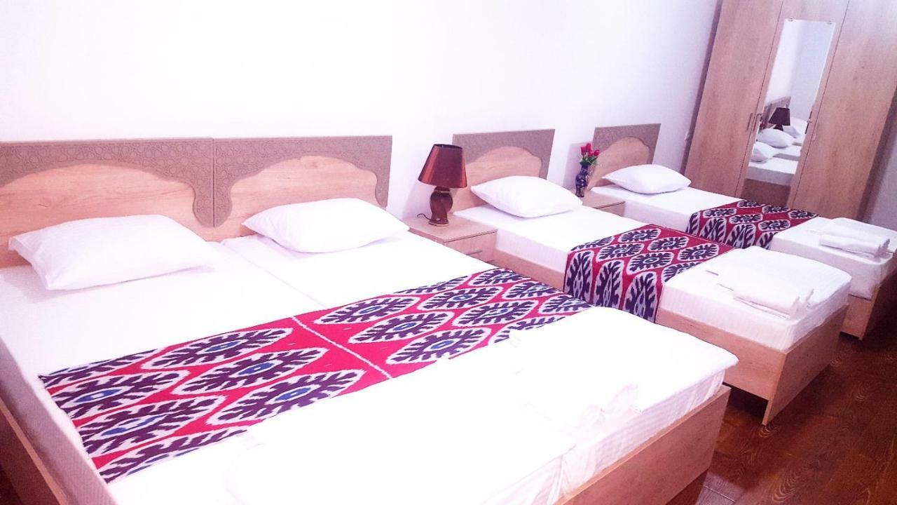 Anis-Pari Hotel Buchara Buitenkant foto
